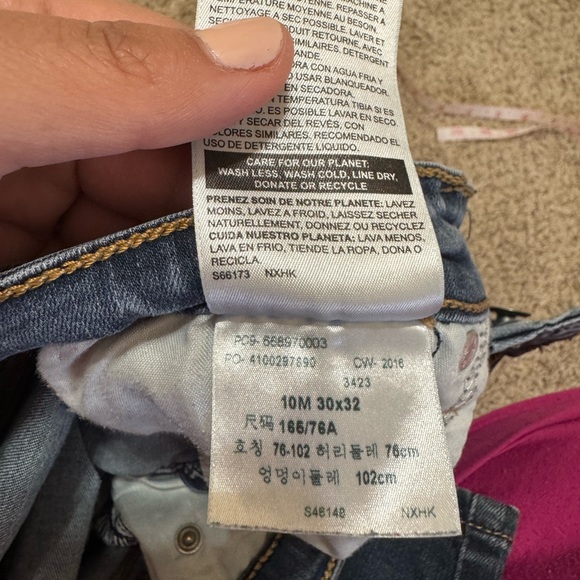 Levi’s Denizen Modern Skinny Jeans Size 10M Medium Wash Stretch Denim - Picture 10 of 11